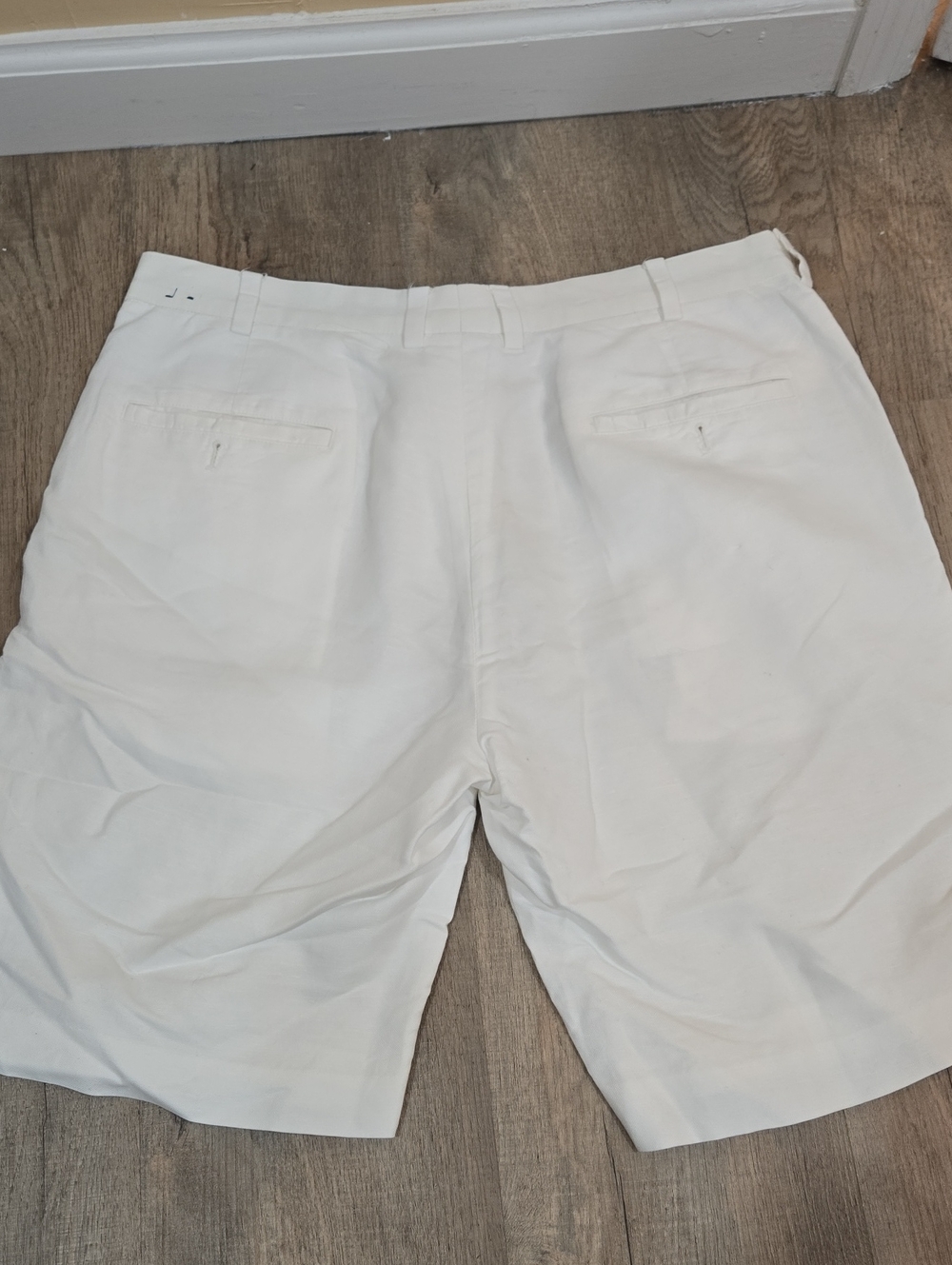 Brooks Brothers Men’s Linen Shorts! - Picture 5 of 5